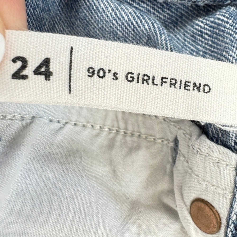 PacSun 90s Girlfriend High Waisted Distressed Size S Denim Shorts Light Wash S - Picture 12 of 13